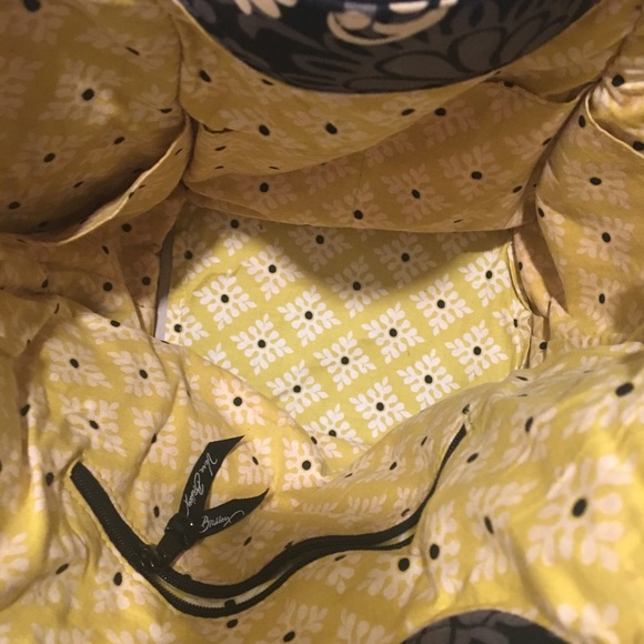 Vera Bradley hobo - Picture 2 of 2